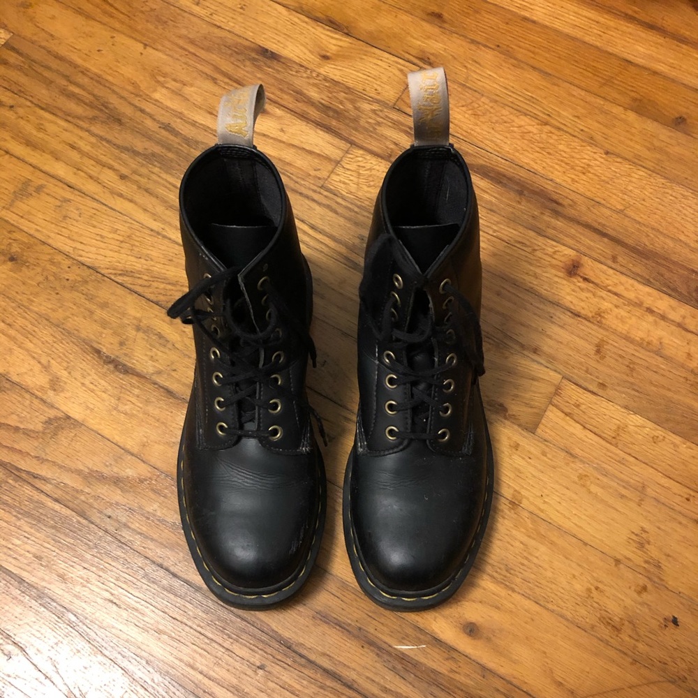 Vegan Doc Marten 1460